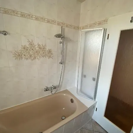 Fewo Taucha Apartment *